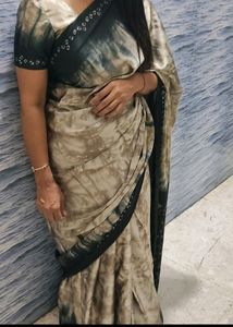 Beautiful Saree Looks Osam With Blouse