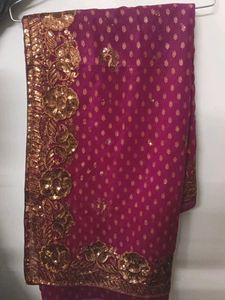 Elegant Dark Pink and Golden Ethnic Saree