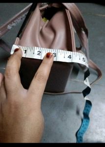Chic Handbag with Bow Detail