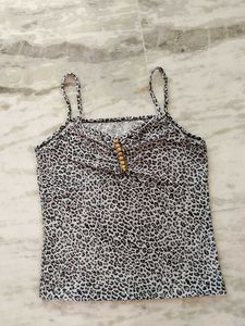 Combo Of 6 Branded Tops.
