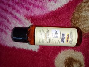 Face Ice Roller And Shampoo