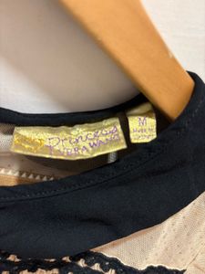 Vintage-Style Peter Pan Collar Blouse