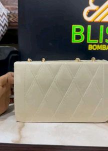 250 Only In Ofline Without Delivery Chrgs