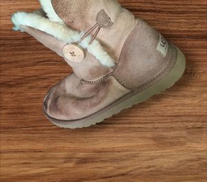 Brand: UGG👢💃🤩🤗😍