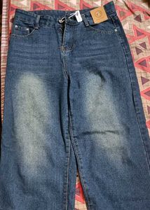 Savana New Straight Jeans