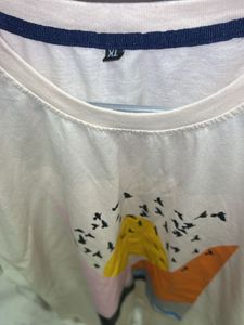 Graphic Print Tee