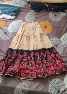 Skirt M/L Size