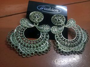 Set Of Silver Earrings And Ring