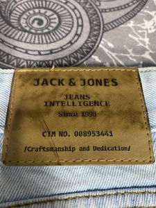 Jack &amp; Jones Light Blue Jean With Blue Dot Design