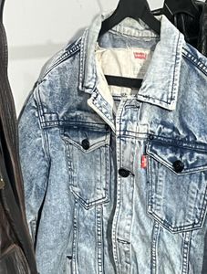 Levi&#39;s Denim Jacket