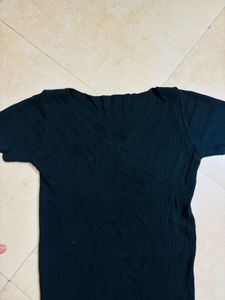 Ribbed V-Neck Top