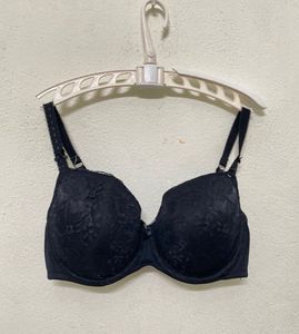 Hunkemoller Imported Pushup Black Bra