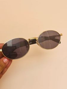Unisex Oval Sunglasses