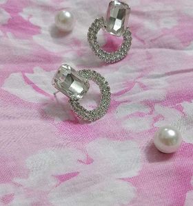attractive earring