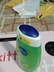Nivea Shower Gel Lemon And Oil