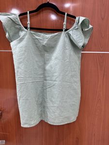 Women Cold Shoulder Top