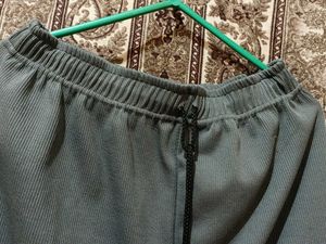 Gray Cargo Sweatpants