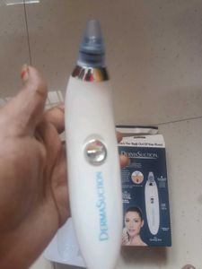 DermaSuction Pore Cleaner