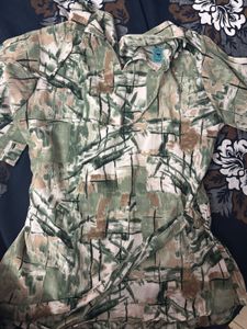 Stylish Crinkled Printed Top with Pleats &amp; Tie-Wai