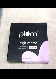 Plum Legit Matte Compact 2 pieces