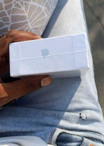 New Apple AirPods