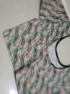 Floral Print Saree With Blouse