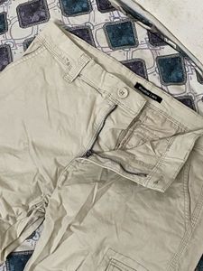 Zudio Cargo Pants Beige