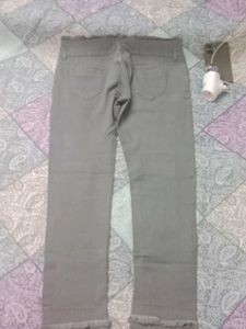 Frayed Hem Grey Jeans