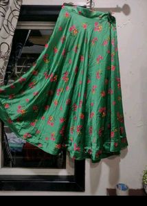 A Green Lahengha
