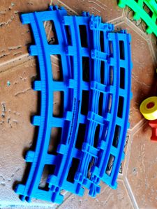 FULL TRAIN SET FOR KIDS+ 1 FREE TRAlN🤩