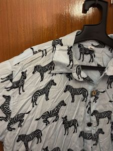 Zebra print shirt in blue