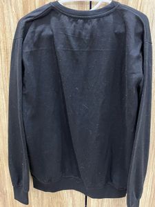 Black Classy Sweatshirt