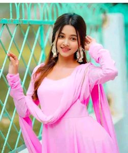 Elegant Pink Kurta Set