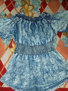 New Trending Off Shoulder Denim Top