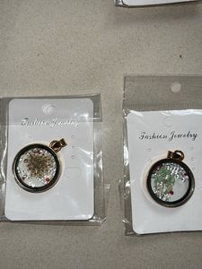 Flower Pendents