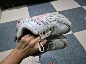 Used Casual Shoes
