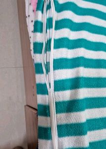 Quilt/ blanket cover