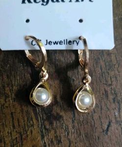 Pearl Drop Earrings
