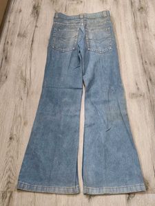 Ma1200 Sun city bootcut jeans waist 24 inches