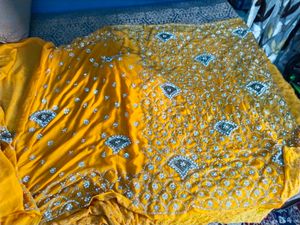 havey party wear saree