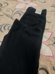 Black Cargo Pants