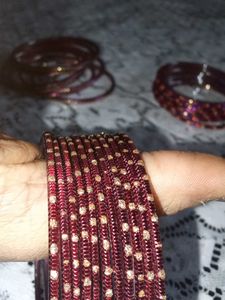 Burgundy &amp; Gold Bangles (Set of 25)