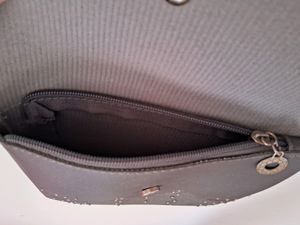 Black Slingbags for Women