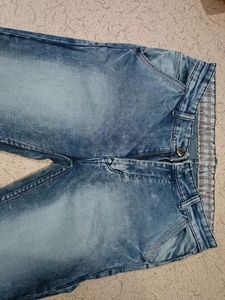 New And Au some Jeans (Straight Look)
