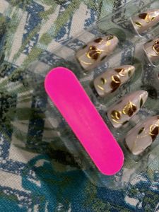 Floral Press On Stick Patche