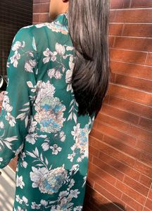 Dark Green Floral Print Shrug