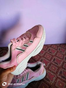 Pink Casual Sneakers