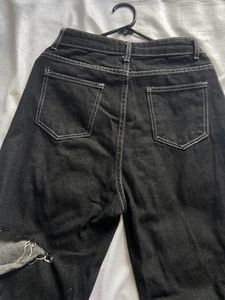 ♣️Urbanic-Black-Denim-jeans♣️