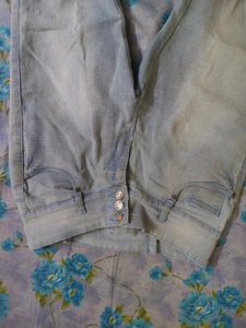 Light Wash Denim Jeans
