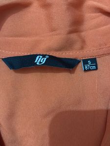 🧡 Elegant FIG Tie-Up Neckline Shirt Size M 🧡